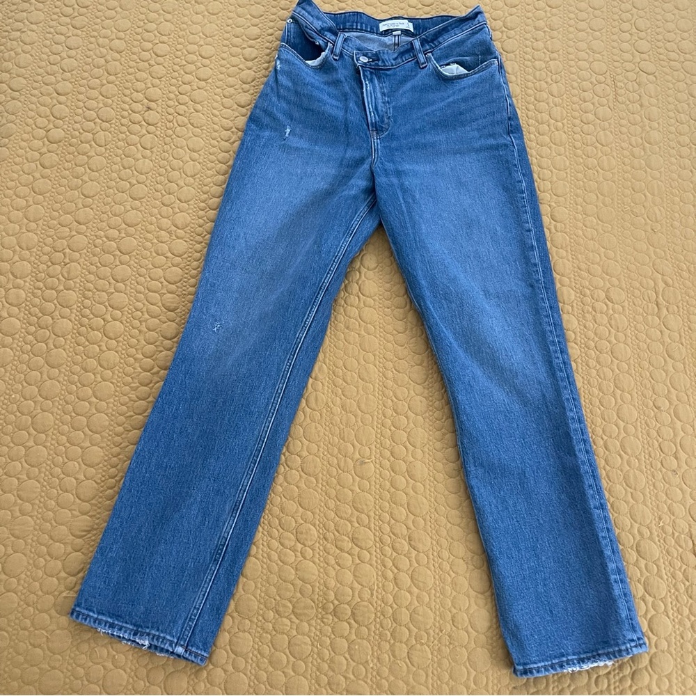 Abercrombie & Fitch 90’s Straight Ultra High Rise Jeans